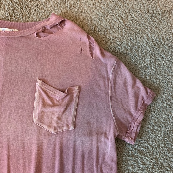 Distressed pocket tee! - Picture 2 of 5